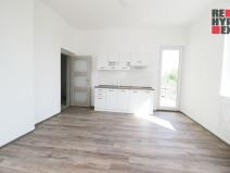 Pronájem bytu 1+kk, Mimoň - Mimoň V, Nádražní, 31 m2