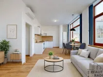 Prodej bytu 3+kk, Třebíč - Vnitřní Město, Karlovo nám., 80 m2