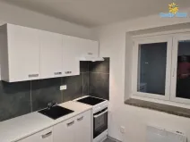 Pronájem bytu 2+1, Kladno, Petrohradská, 53 m2