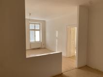 Pronájem bytu 2+1, Hradec Králové, Velké náměstí, 88 m2