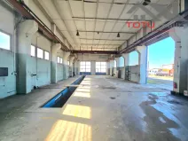 Pronájem výrobních prostor, Černožice, K čáslavkám, 3000 m2