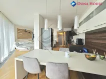 Pronájem bytu 1+kk, Praha - Žižkov, Ke kapslovně, 64 m2