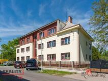 Prodej bytu 2+1, Pardubice - Svítkov, U Trojice, 77 m2