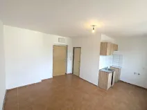 Pronájem bytu 1+kk, Děčín, Jiskrova, 22 m2