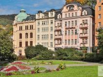 Pronájem obchodního prostoru, Karlovy Vary, Divadelní náměstí, 241 m2