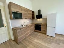 Pronájem bytu 2+1, Praha - Vinohrady, Korunní, 80 m2