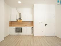 Pronájem bytu 2+kk, Třebíč, Karlovo nám., 50 m2