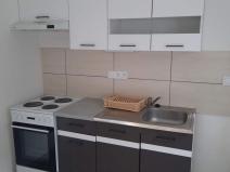 Pronájem bytu 1+kk, Pardubice - Svítkov, Dlouhá, 24 m2