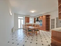 Pronájem bytu 4+1, Praha - Vinohrady, Italská, 205 m2
