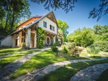 Prodej rodinného domu, Chrášťany - Černíkovice, 240 m2