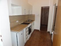 Pronájem bytu 1+kk, Pardubice - Bílé Předměstí, Štrossova, 28 m2