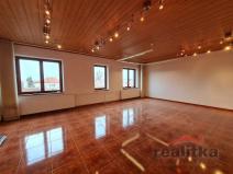 Pronájem kanceláře, Otice, Hlavní, 166 m2