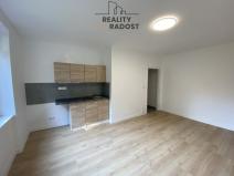 Pronájem bytu 1+kk, Havířov, Družstevnická, 23 m2