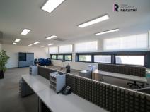 Pronájem kanceláře, Zlín - Prštné, třída Tomáše Bati, 35 m2