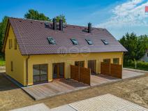 Prodej bytu 3+kk, Černá v Pošumaví - Bližná, 83 m2