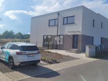 Prodej rodinného domu, Kladno - Dubí, Pechlátova, 353 m2