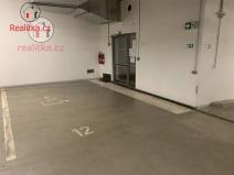 Prodej garážového stání, Brno, 18 m2