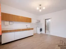 Prodej rodinného domu, Jaroslavice, Sadová, 76 m2