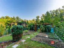 Prodej zahrady, Rybitví, 185 m2