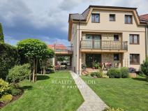 Prodej rodinného domu, Praha - Suchdol, Osvobození, 314 m2