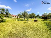 Prodej pozemku pro bydlení, Praha - Modřany, V Lipinách, 2316 m2