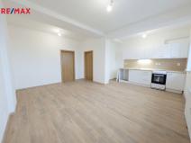 Pronájem bytu 3+kk, Havířov, Dlouhá třída, 75 m2