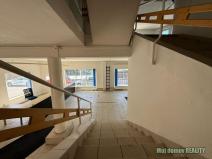 Pronájem kanceláře, Praha - Hrdlořezy, Pod Táborem, 340 m2