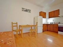 Pronájem bytu 1+kk, Praha - Holešovice, U Uranie, 26 m2