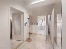 Pronájem bytu 2+kk, Praha, Sokolovská, 62 m2