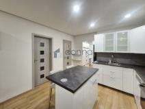 Pronájem bytu 2+kk, Praha, Majerského, 41 m2