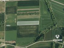 Prodej podílu pole, Uhřičice, 988 m2