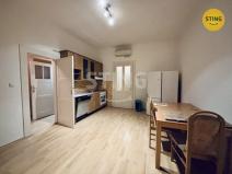 Pronájem bytu 2+kk, Praha, Táborská, 41 m2