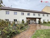 Pronájem bytu 2+kk, Kralupy nad Vltavou, Palackého nám., 52 m2