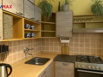 Prodej bytu 3+1, Karlovy Vary, Raisova, 84 m2