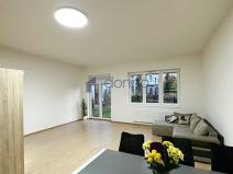 Pronájem bytu 1+kk, Praha, Březenská, 66 m2