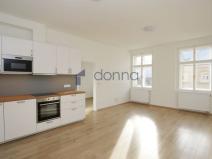 Pronájem bytu 2+kk, Praha, Rumunská, 58 m2