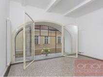 Pronájem bytu 2+1, Praha - Staré Město, Martinská, 76 m2
