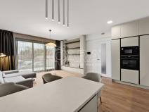 Pronájem bytu 2+kk, Praha - Troja, Pod Hrachovkou, 58 m2