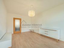 Pronájem bytu 3+1, Praha, V rovinách, 56 m2