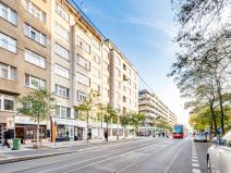 Pronájem bytu 1+kk, Praha - Holešovice, Komunardů, 34 m2