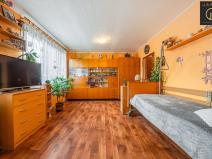 Prodej bytu 1+kk, Kladno, V Bažantnici, 33 m2