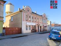 Prodej vícegeneračního domu, Pečky, Tř. 5. května, 980 m2