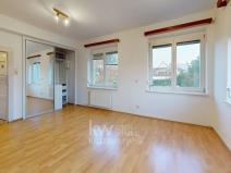 Pronájem bytu 2+1, Praha - Modřany, Do čtvrti, 55 m2