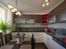 Prodej bytu 3+1, Mokrá-Horákov, 72 m2