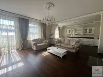 Prodej bytu 3+kk, Karlovy Vary, Zeyerova, 134 m2