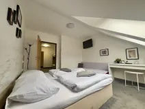 Pronájem bytu 2+kk, Praha - Smíchov, U Santošky, 50 m2