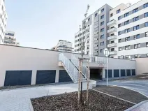 Pronájem bytu 2+kk, Praha - Hlubočepy, Fabiánové, 42 m2