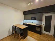 Pronájem bytu 1+kk, Praha - Modřany, Vorařská, 32 m2