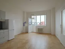 Pronájem bytu 2+kk, Praha - Vinohrady, Šrobárova, 68 m2