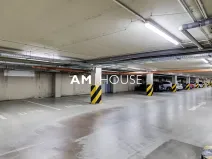 Pronájem garážového stání, Praha - Vinohrady, Korunní, 10 m2